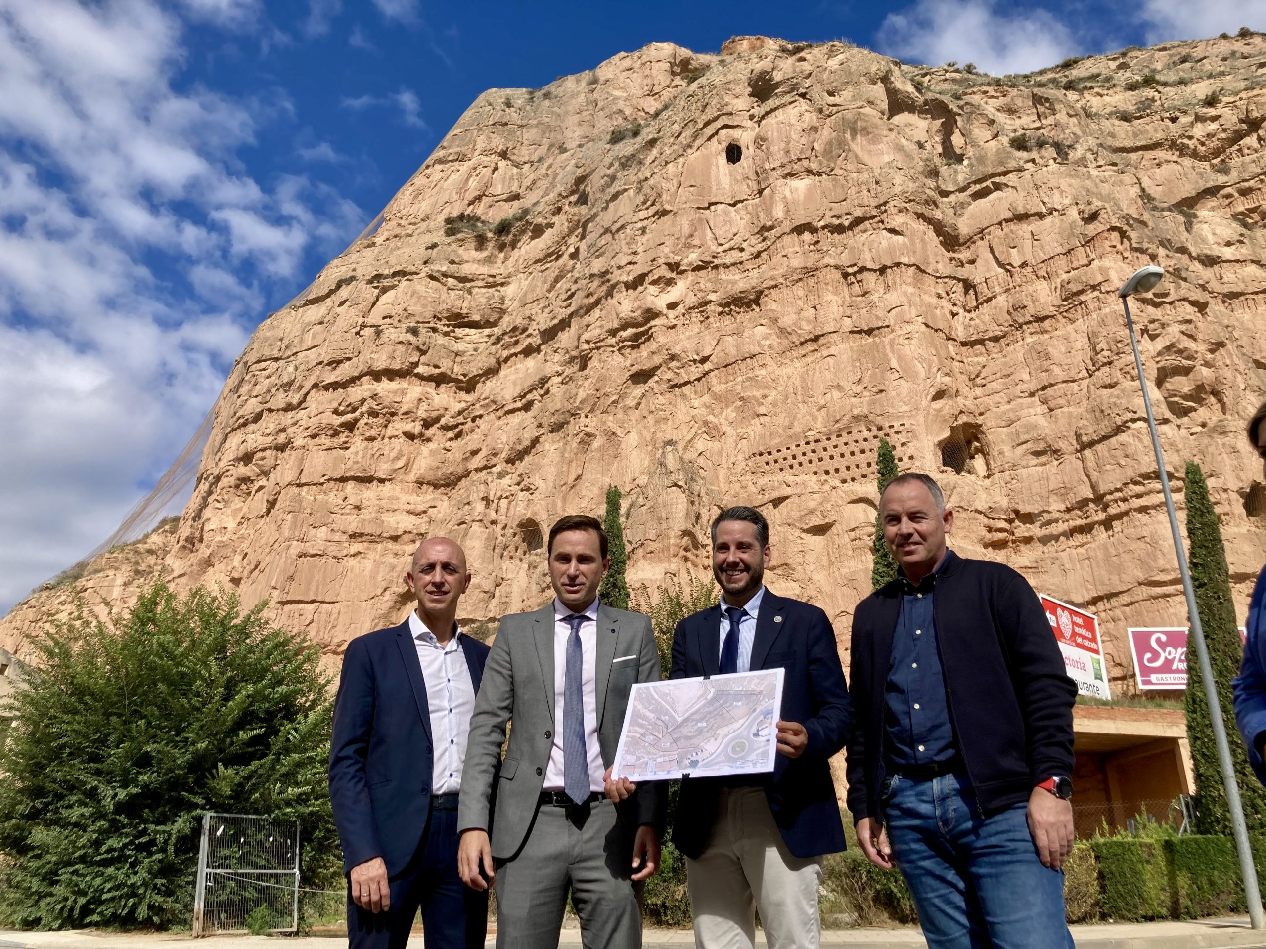 Se ha presentado el proyecto de estabilización de la ladera del Castillo