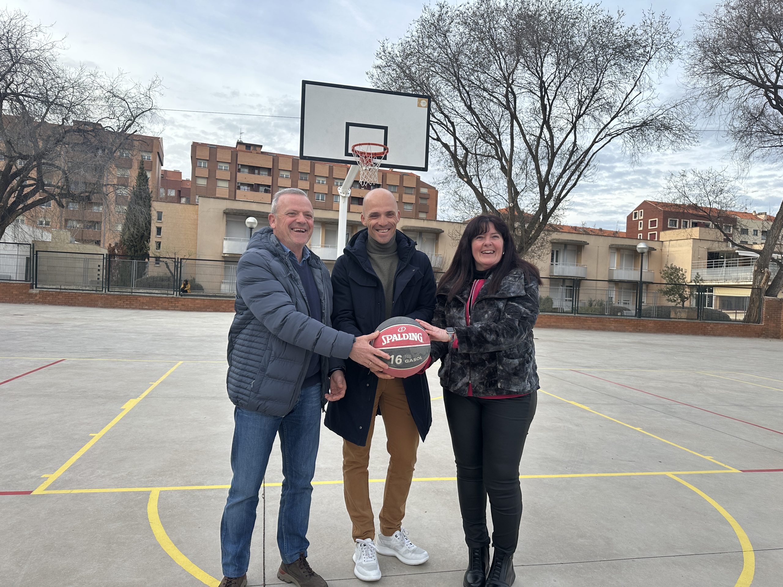 Los patios de los colegios se abrirán para la práctica deportiva durante los fines de semana